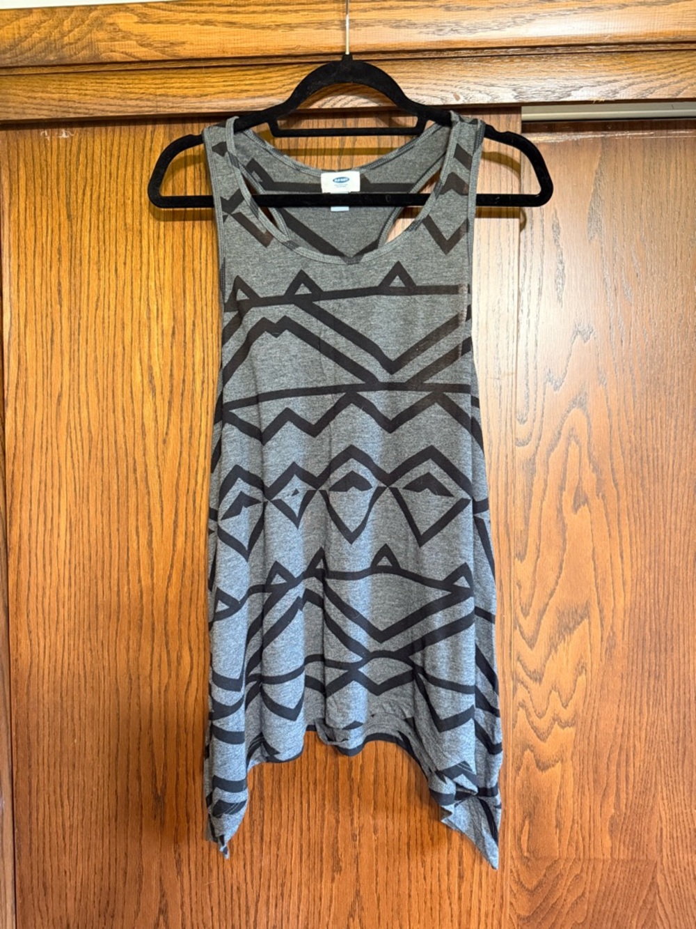 Old Navy Gray Tank Top with Black Geometric Print